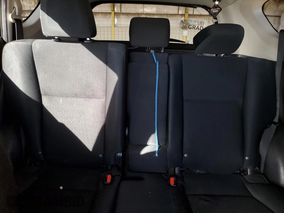 2018 Toyota RAV4 LE with VIN 2T3ZFREV0JW465017, listed as a Copart auction lot 45812365 with 175,237 mi miles and Salvage Title. Bid and sale history available at carsss.com. Image 10.
