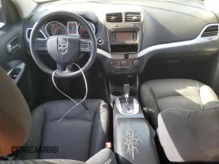 2011 Dodge Journey Mainstreet with VIN 3D4PG1FG1BT501122, listed as a Copart auction lot 52922435 with 184,294 mi miles and Salvage Title. Bid and sale history available at DreamBid. Image 8.