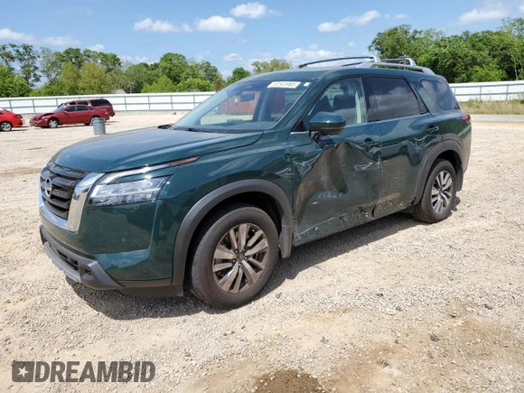 2024 Nissan Pathfinder SL z VIN 5N1DR3CC1RC259568, wystawiony jako Copart lot #53545965 z przebiegiem 10 585 mil mil oraz Szkoda całkowita • Salvage title. Historia ofert i sprzedaży dostępna na DreamBid. Obrazek 1.