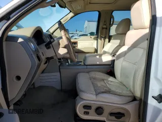 2004 Ford F-150 XLT with VIN 1FTPW14564KC55156, listed as a Copart auction lot 85316484 with 254,120 mi miles and Clean title. Bid and sale history available at DreamBid. Image 7.