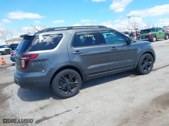 2015 Ford Explorer Sport with VIN 1FM5K8GT7FGC46957, listed as a IAAI auction lot 42041474 with 148,592 mi miles. Bid and sale history available at carsss.com. Image 4.