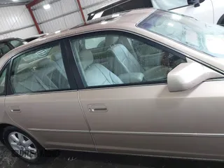 2002 Toyota Avalon XL with VIN 4T1BF28B12U260987, listed as a IAAI auction lot 42113276 with 181,537 mi miles and . Bid and sale history available at DreamBid. Image 13.