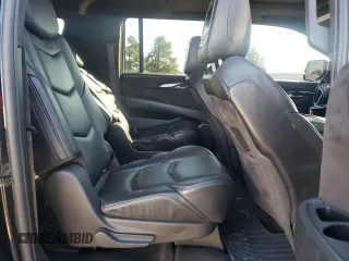 2015 Cadillac Escalade ESV Platinum z VIN 1GYS4UKJ7FR606162, wystawiony jako Copart lot #49666795 z przebiegiem 252 419 mil mil oraz Szkoda całkowita • Salvage title. Historia ofert i sprzedaży dostępna na DreamBid. Obrazek 11.