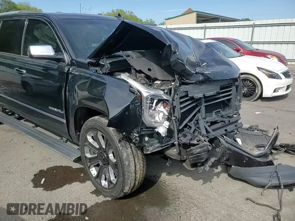 2018 GMC Yukon XL Denali with VIN 1GKS2HKJ1JR352335, listed as a Copart auction lot 71974934 with 63,038 mi miles and Salvage Title. Bid and sale history available at carsss.com. Image 11.