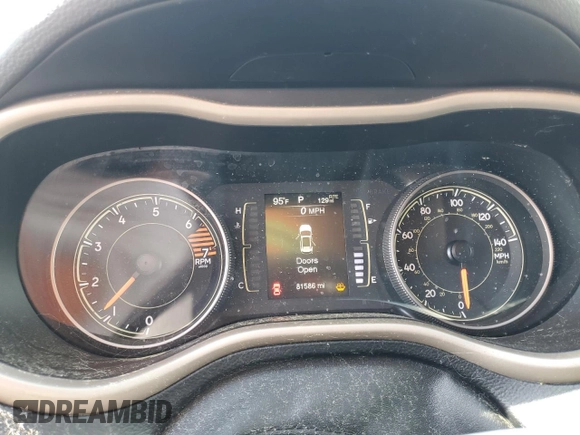 2017 Jeep Cherokee Latitude z VIN 1C4PJLCB9HW643823, wystawiony jako Copart lot #58516265 z przebiegiem 81 586 mil mil oraz Szkoda całkowita • Salvage title. Historia ofert i sprzedaży dostępna na DreamBid. Obrazek 9.