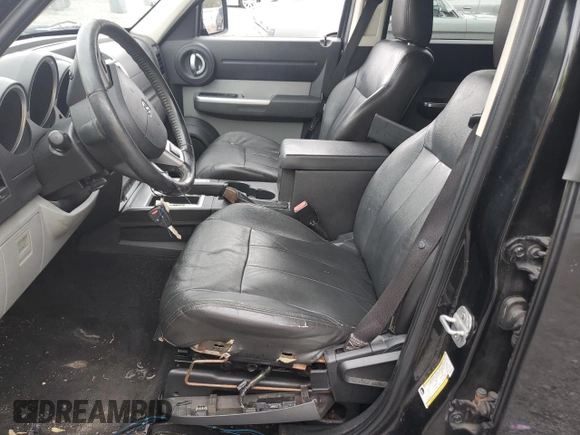 2008 Dodge Nitro SLT with VIN 1D8GT58K38W287613, listed as a Copart auction lot 81617524 with 215,976 mi miles and Salvage Title. Bid and sale history available at DreamBid. Image 7.