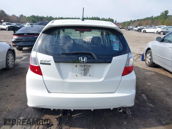 2013 Honda Fit Sport with VIN JHMGE8H5XDC004168, listed as a IAAI auction lot 42041306 with 107,459 mi miles. Bid and sale history available at carsss.com. Image 16.