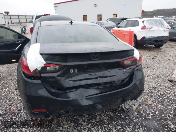 2014 Mazda 6 i Grand Touring with VIN JM1GJ1W69E1113895, listed as a IAAI auction lot 41953544 with 105,103 mi miles. Bid and sale history available at carsss.com. Image 6.