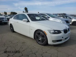2008 BMW 3 Series 328i with VIN WBAWB33578P131780, listed as a Copart auction lot 41917645 with 215,158 mi miles and Clean Title. Bid and sale history available at carsss.com. Image 4.
