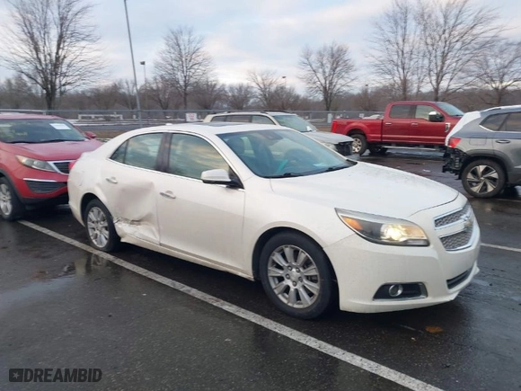 2013 Chevrolet Malibu LTZ with VIN 1G11J5SX7DF208901, listed as a IAAI auction lot 41187677 with 174,734 mi miles. Bid and sale history available at carsss.com. Image 1.