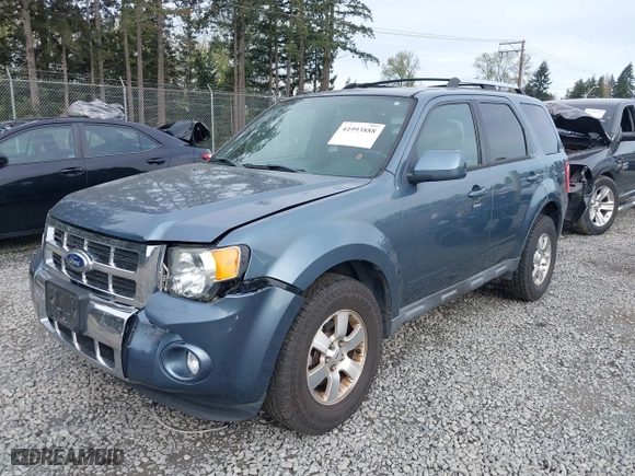 2010 Ford Escape Limited with VIN 1FMCU9EG1AKB89593, listed as a IAAI auction lot 41993888 with 121,175 mi miles. Bid and sale history available at carsss.com. Image 2.