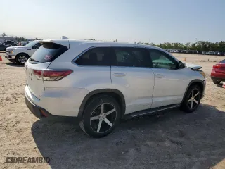2016 Toyota Highlander LE Plus with VIN 5TDZKRFH6GS185584, listed as a Copart auction lot 41815185 with 94,477 mi miles and Salvage Title. Bid and sale history available at carsss.com. Image 3.