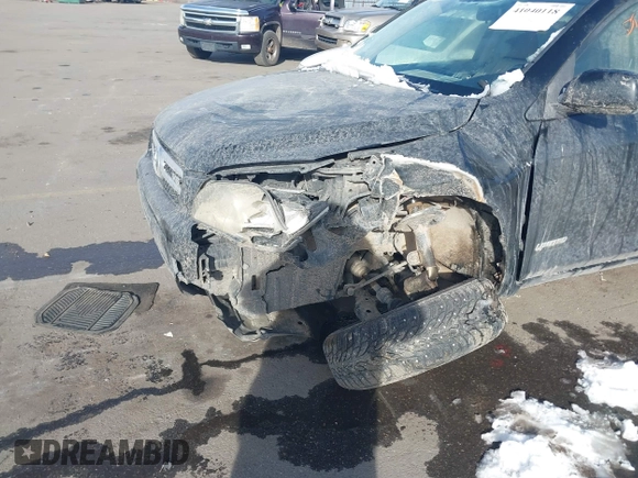 2008 Toyota RAV4 Ltd with VIN JTMBK31V385048475, listed as a IAAI auction lot 41040118 with 154,609 mi miles. Bid and sale history available at carsss.com. Image 6.
