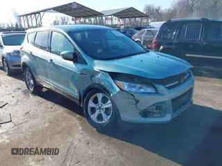 2013 Ford Escape SE с VIN 1FMCU0G96DUD36820, выставлен на аукционе IAAI как лот 41704375 с пробегом 77 683 миль миль и . История ставок и продаж доступна на DreamBid. Изображение 1.