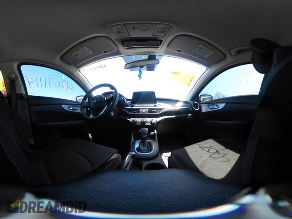 2022 Kia Forte LXS z VIN 3KPF24AD5NE474800, wystawiony jako IAAI lot #42071114 z przebiegiem 63 603 mil mil oraz . Historia ofert i sprzedaży dostępna na DreamBid. Obrazek 18.