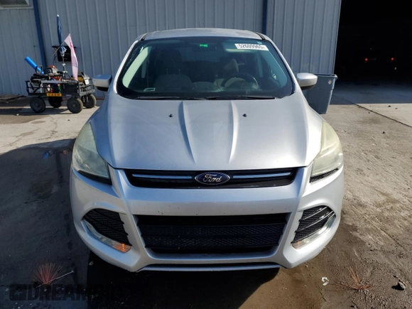 2015 Ford Escape SE with VIN 1FMCU0GX5FUA12226, listed as a Copart auction lot 52609965 with 123,919 mi miles and Salvage Title. Bid and sale history available at carsss.com. Image 5.