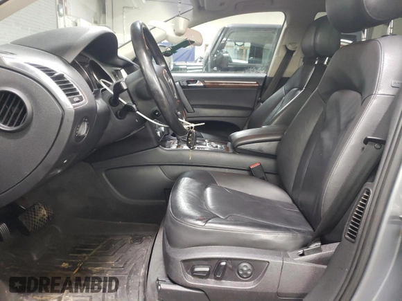2009 Audi Q7 with VIN WA1AY74L09D013955, listed as a Copart auction lot 86772864 with 122,588 mi miles and Salvage Title. Bid and sale history available at carsss.com. Image 7.