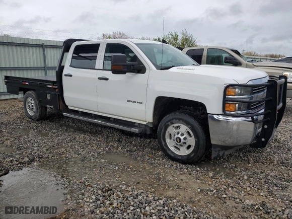 2016 Chevrolet Silverado 2500HD Work Truck with VIN 1GC1KUE86GF268045, listed as a Copart auction lot 81326914 with 90,832 mi miles and Salvage Title. Bid and sale history available at carsss.com. Image 4.
