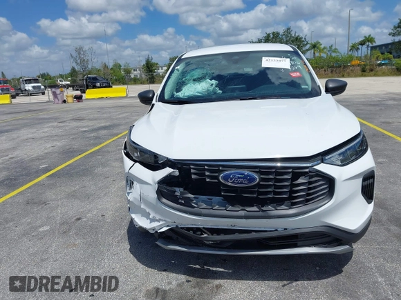 2025 Ford Escape Active z VIN 1FMCU0GN4SUA57229, wystawiony jako IAAI lot #42122877 z przebiegiem 6 119 mil mil oraz . Historia ofert i sprzedaży dostępna na DreamBid. Obrazek 12.