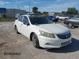 2011 Honda Accord EX-L z VIN 5KBCP3F83BB004587, wystawiony jako IAAI lot #41405750 z przebiegiem Nie podano mil oraz . Historia ofert i sprzedaży dostępna na DreamBid. Obrazek 1.