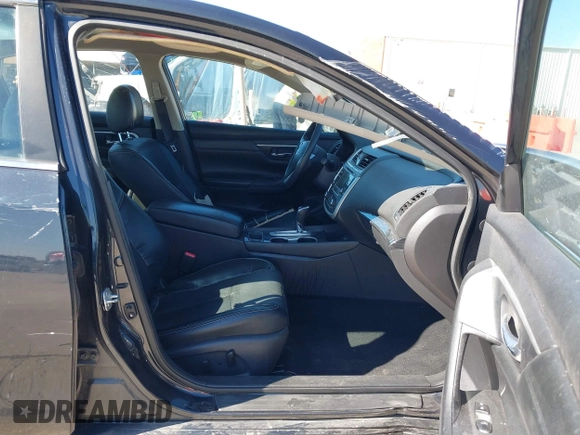 2017 Nissan Altima SR z VIN 1N4AL3AP4HC205670, wystawiony jako IAAI lot #41613157 z przebiegiem 153 600 mil mil oraz . Historia ofert i sprzedaży dostępna na DreamBid. Obrazek 5.