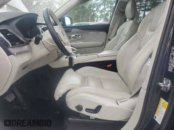 2021 Volvo XC90 Inscription Expression with VIN YV4BR0CL7M1715004, listed as a Copart auction lot 69492254 with 16,734 mi miles and Salvage Title. Bid and sale history available at carsss.com. Image 7.