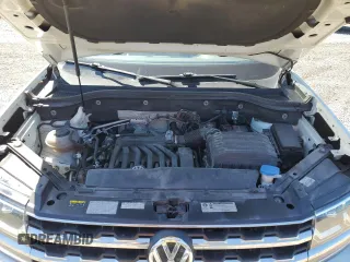 2018 Volkswagen Atlas SE with VIN 1V2CR2CAXJC543664, listed as a Copart auction lot 63707945 with 126,490 mi miles and Salvage title. Bid and sale history available at DreamBid. Image 12.