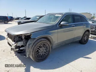 2017 Mercedes-Benz GLC with VIN WDC0G4JB8HF132915, listed as a Copart auction lot 52956765 with 122,258 mi miles and Salvage Title. Bid and sale history available at carsss.com. Image 1.