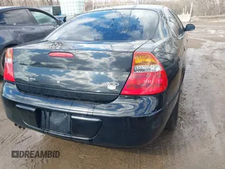 2002 Chrysler 300M M z VIN 2C3AE66G22H171560, wystawiony jako IAAI lot #41679346 z przebiegiem 225 972 mil mil oraz . Historia ofert i sprzedaży dostępna na DreamBid. Obrazek 4.