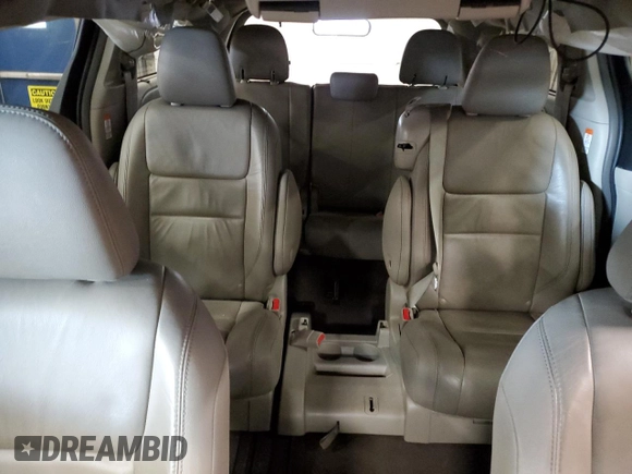 2016 Toyota Sienna XLE with VIN 5TDYK3DCXGS751715, listed as a Copart auction lot 58443105 with 160,155 mi miles and Salvage title. Bid and sale history available at DreamBid. Image 10.