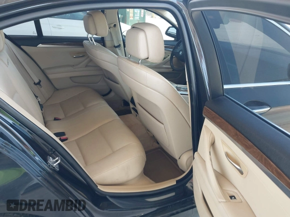 2012 BMW 5 Series 528i z VIN WBAXG5C56CDW24247, wystawiony jako IAAI lot #42285403 z przebiegiem 149 819 mil mil oraz . Historia ofert i sprzedaży dostępna na DreamBid. Obrazek 8.