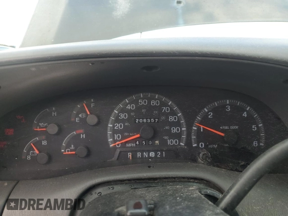 1997 Ford F-150 XL with VIN 1FTDX18W7VNB91535, listed as a Copart auction lot 47724665 with 206,357 mi miles and Clean Title. Bid and sale history available at carsss.com. Image 9.