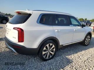 2020 Kia Telluride EX with VIN 5XYP34HC1LG068141, listed as a Copart auction lot 52440615 with 48,015 mi miles and Salvage Title. Bid and sale history available at DreamBid. Image 3.