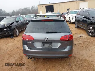 2015 Volkswagen Golf SportWagen TDI SE with VIN 3VWCA7AU9FM500262, listed as a IAAI auction lot 41214726 with 184,242 mi miles. Bid and sale history available at carsss.com. Image 17.
