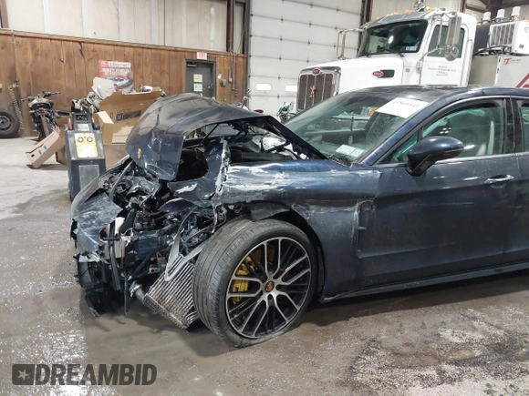 2021 Porsche Panamera с VIN WP0AJ2A78ML121162, выставлен на аукционе IAAI как лот 41560345 с пробегом 89 775 миль миль и . История ставок и продаж доступна на DreamBid. Изображение 17.