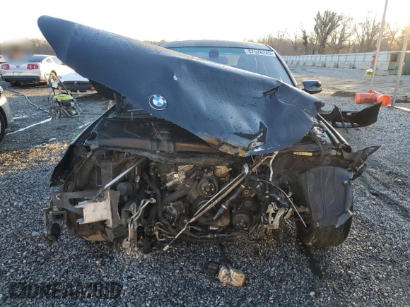 2005 BMW 5 Series 530i with VIN WBANA73535CR57700, listed as a Copart auction lot 87528245 with 255,305 mi miles and Salvage Title. Bid and sale history available at DreamBid. Image 5.