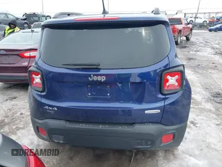 2017 Jeep Renegade Latitude with VIN ZACCJBBB4HPG10655, listed as a IAAI auction lot 41660630 with 118,072 mi miles. Bid and sale history available at carsss.com. Image 16.