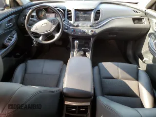 2018 Chevrolet Impala LT z VIN 2G1105S31J9152555, wystawiony jako Copart lot #58318585 z przebiegiem 117 375 mil mil oraz Szkoda całkowita • Salvage title. Historia ofert i sprzedaży dostępna na DreamBid. Obrazek 8.