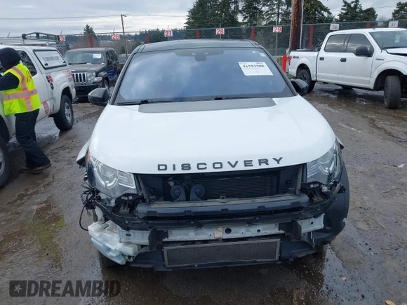 2016 Land Rover Discovery Sport HSE LUX with VIN SALCT2BG7GH589997, listed as a IAAI auction lot 41583508 with 72,339 mi miles. Bid and sale history available at carsss.com. Image 13.