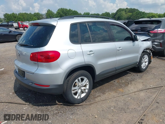 2016 Volkswagen Tiguan R-Line with VIN WVGAV7AX7GW557260, listed as a IAAI auction lot 42569691 with 96,019 mi miles and . Bid and sale history available at DreamBid. Image 4.
