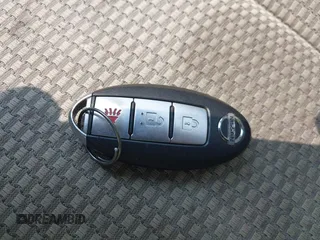 2009 Nissan Versa S z VIN 3N1BC13E79L409516, wystawiony jako IAAI lot #42418294 z przebiegiem 207 001 mil mil oraz . Historia ofert i sprzedaży dostępna na DreamBid. Obrazek 11.