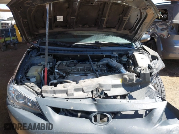2013 Scion tC z VIN JTKJF5C72D3063378, wystawiony jako IAAI lot #42131820 z przebiegiem 223 088 mil mil oraz . Historia ofert i sprzedaży dostępna na DreamBid. Obrazek 10.
