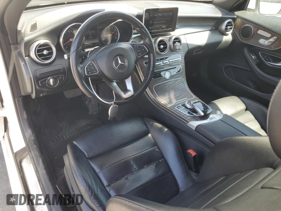 2018 Mercedes-Benz C 300 с VIN WDDWK4JB7JF623454, выставлен на аукционе Copart как лот 61343225 с пробегом 99 763 миль миль и Списание • Salvage title. История ставок и продаж доступна на DreamBid. Изображение 8.