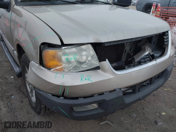 2004 Ford Expedition Special Service with VIN 1FMPU16L64LA31845, listed as a IAAI auction lot 41290115 with 260,312 mi miles and . Bid and sale history available at DreamBid. Image 6.