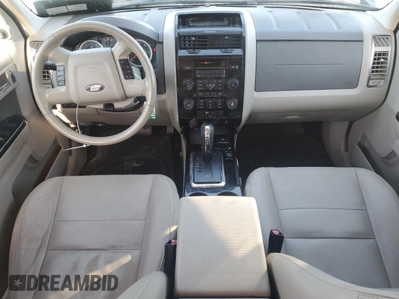 2012 Ford Escape Hybrid z VIN 1FMCU5K38CKA82134, wystawiony jako Copart lot #52399175 z przebiegiem 169 711 mil mil oraz Szkoda całkowita • Salvage title. Historia ofert i sprzedaży dostępna na DreamBid. Obrazek 8.