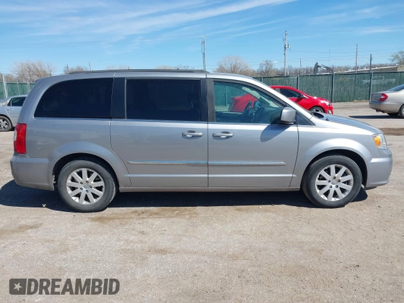 2016 Chrysler Town & Country Touring with VIN 2C4RC1BG7GR157863, listed as a IAAI auction lot 41849422 with 218,936 mi miles and . Bid and sale history available at DreamBid. Image 13.
