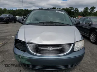 2007 Chrysler Town & Country with VIN 1A4GJ45R97B223138, listed as a Copart auction lot 69236054 with 136,107 mi miles and Salvage Title. Bid and sale history available at DreamBid. Image 5.