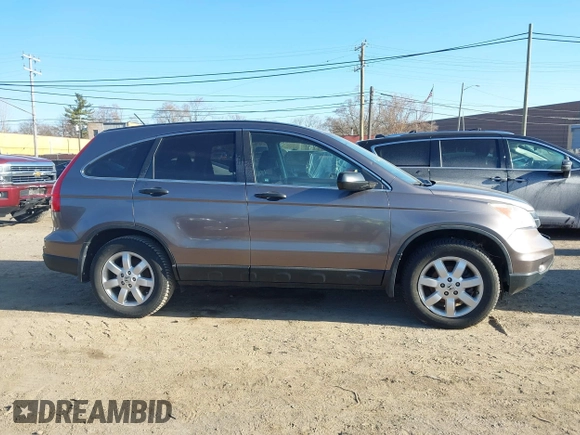 2011 Honda CR-V SE with VIN 5J6RE4H45BL047298, listed as a IAAI auction lot 42059097 with 110,433 mi miles. Bid and sale history available at carsss.com. Image 13.