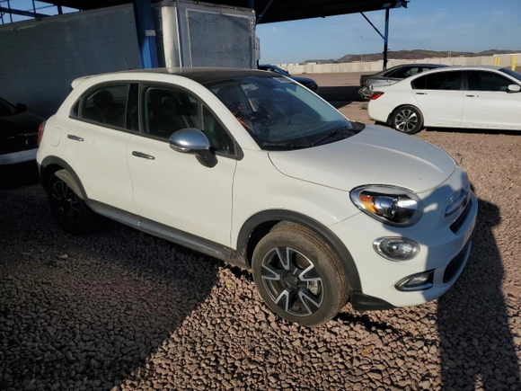 2018 FIAT 500X Pop with VIN ZFBCFXAB5JP676475, listed as a Copart auction lot 55665235 with 71,885 mi miles and Clean title. Bid and sale history available at DreamBid. Image 4.