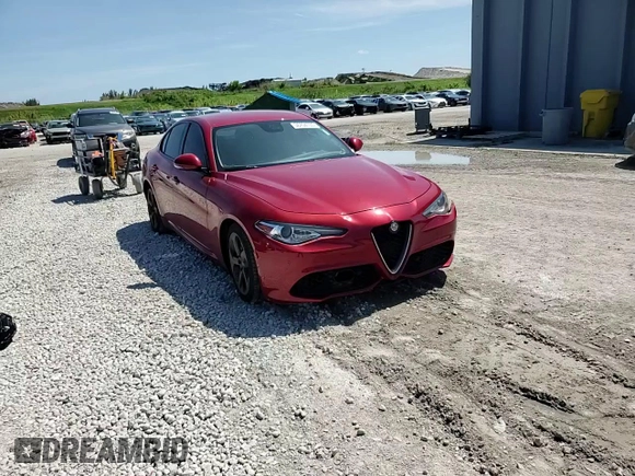 2018 Alfa Romeo Giulia Ti Sport с VIN ZARFAECN1J7567599, выставлен на аукционе Copart как лот 56204755 с пробегом 63 397 миль миль и Списание • Salvage title. История ставок и продаж доступна на DreamBid. Изображение 13.